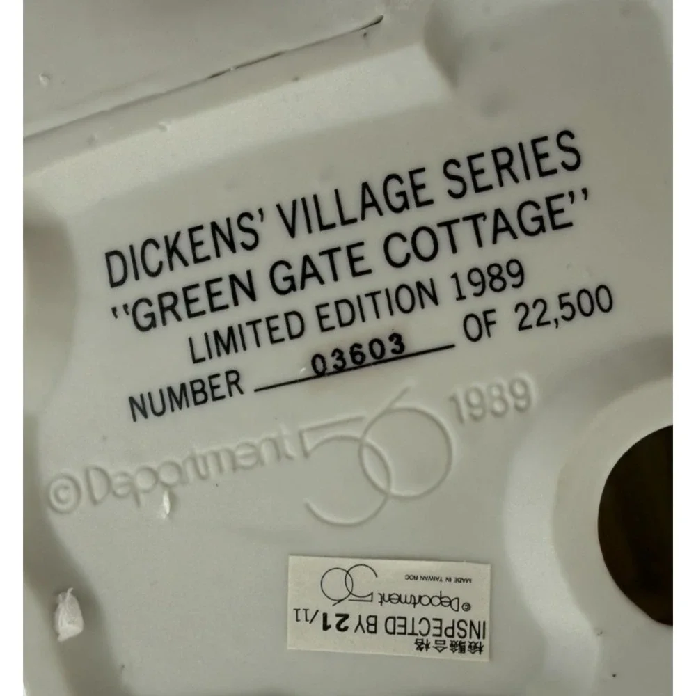 Department 56 Dickens Village Green Gate Cottage 1989 Lighted Porcelain House